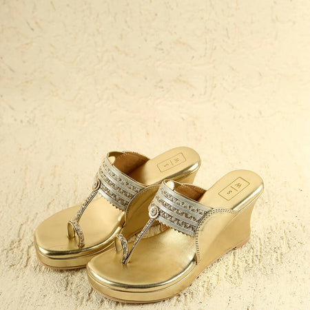 Aishwarya Gold & Silver Wedges