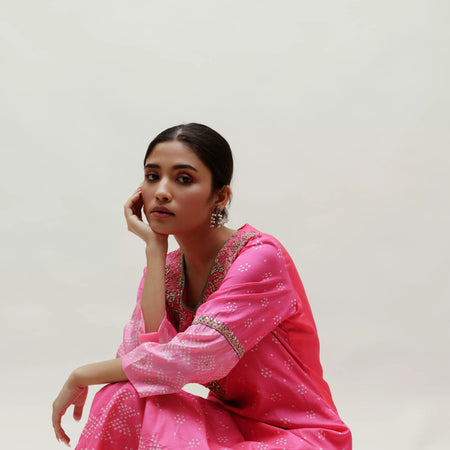 Pink Bandhani Silk Kurta Hand Embroidered