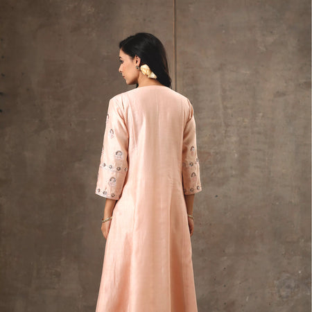 Malhaar Chanderi Silk Ensemble Peach Kurta Set