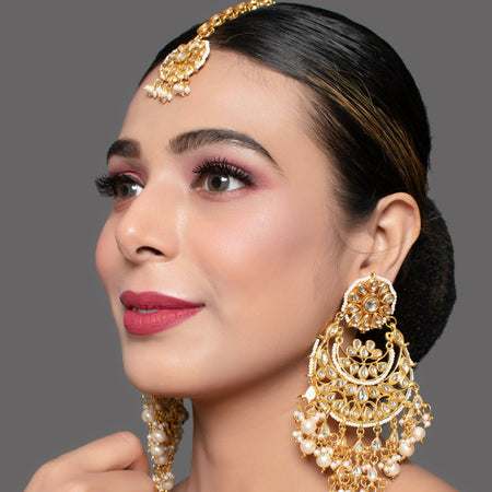 Pearl beaded Kundan Inspired Mang Tika with Chandbali