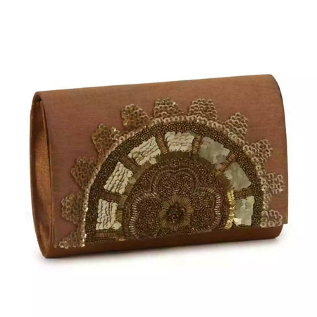 Shades of rust clutch