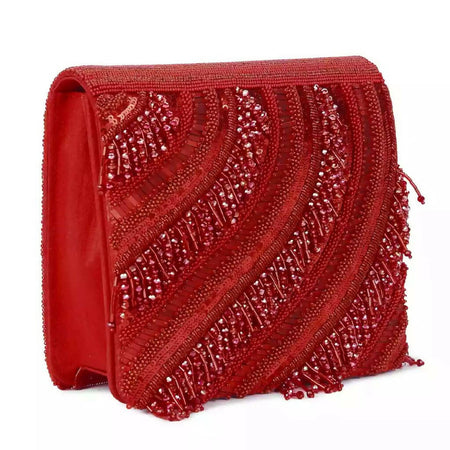 Red Riwaayat clutch