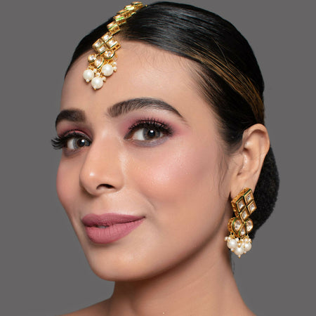 Pearl beaded kundan inspired earring & maang tika set