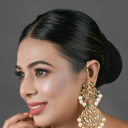 Pearl beaded Handcrafted Kundan earrings